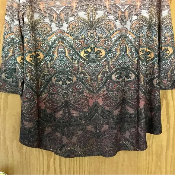 Ruby Rd. Top - Picture 4 of 10